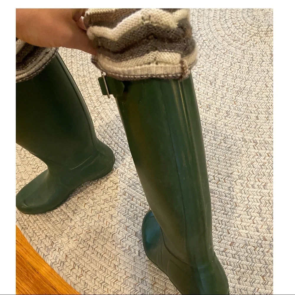Hunter Forrest green boots with insert size 9 - Picture 3 of 3